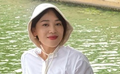 《朋友年轻的妈妈》中字头歌词